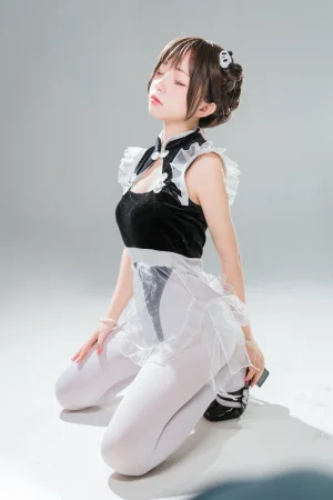 花铃《高叉小熊猫女仆》写真图集 85P｜在线预览与图包下载