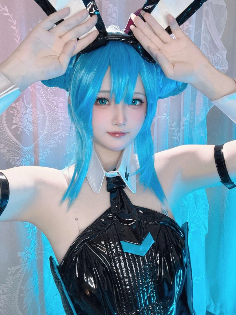 屿鱼《[Patreon] 2023年07月套图会员合集》写真图集 99P｜在线预览与图包下载