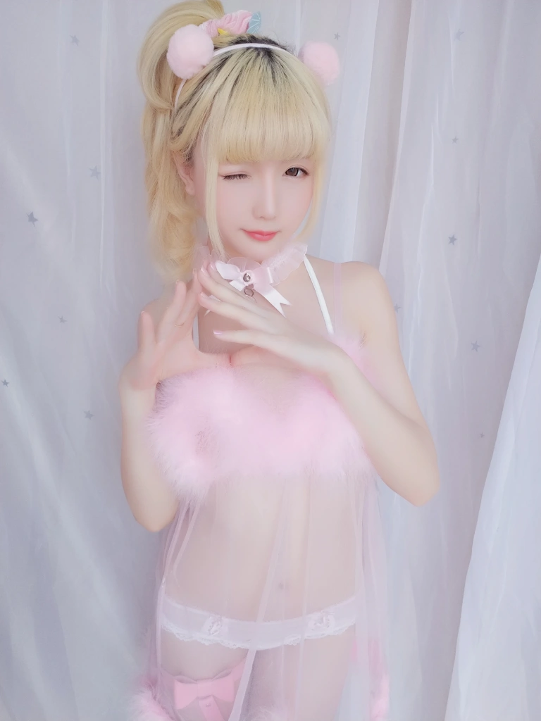 星之迟迟《VOL.9 草莓睡衣包》写真图集 62P｜在线预览与图包下载