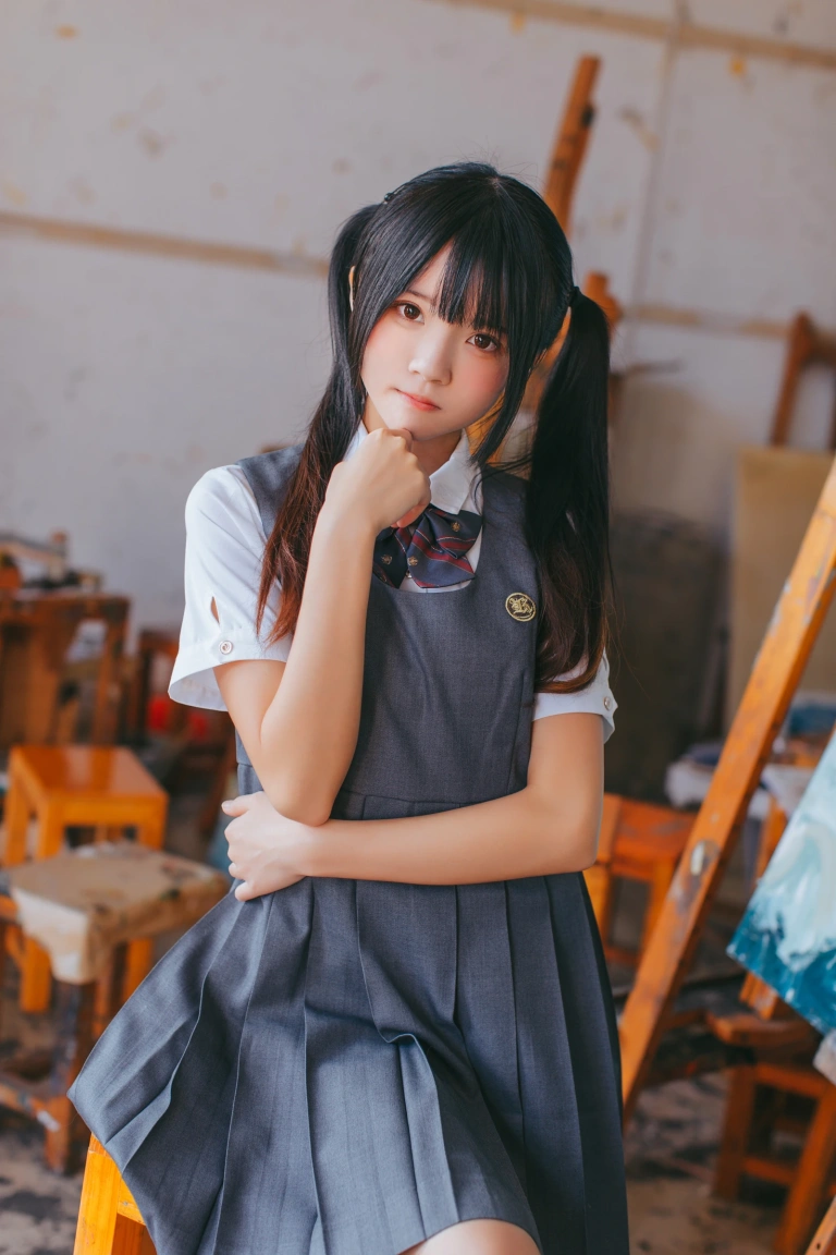 桜桃喵《画室少女》写真图集 17P｜在线预览与图包下载
