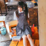 桜桃喵《画室少女》写真图集 17P｜在线预览与图包下载