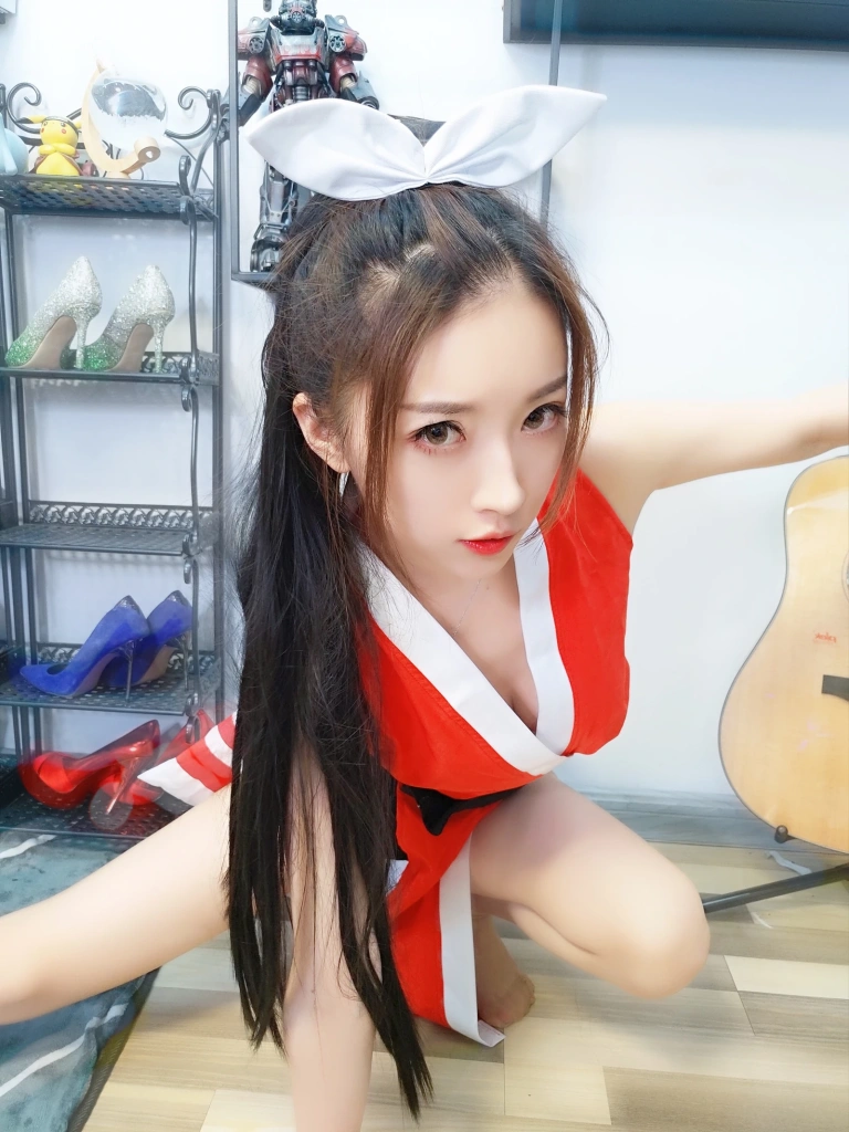 小女巫露娜《不知火舞》写真图集 23P｜在线预览与图包下载