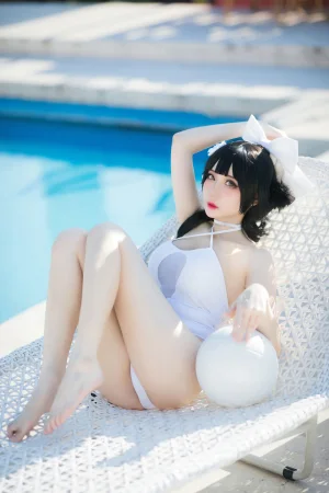 焖焖碳《高雄泳装》写真图集 24P｜在线预览与图包下载