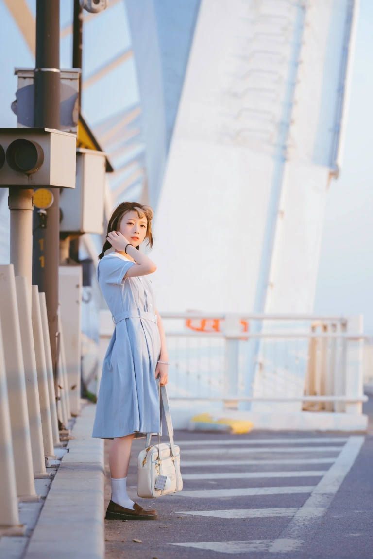 清青琴玖《微风晚霞》写真图集 29P｜在线预览与图包下载