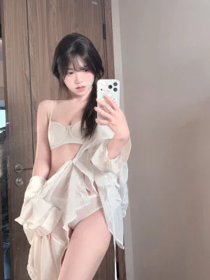 真宝《慵懒周末》写真图集 66P+2V｜在线预览与图包下载