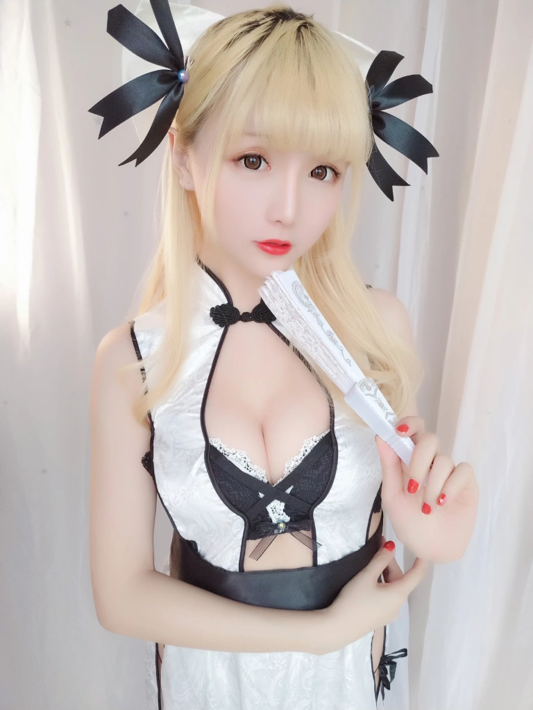 星之迟迟《VOL.10 优雅旗袍包》写真图集 63P｜在线预览与图包下载