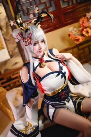 凛子酱《旗袍兔兔》写真图集 21P｜在线预览与图包下载