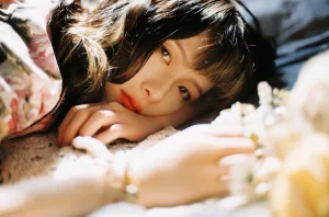 清青琴玖《梦里碎花》写真图集 26P｜在线预览与图包下载