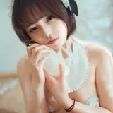 七月喵子《巨婴》写真图集 40P｜在线预览与图包下载