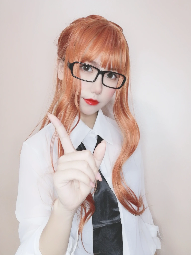 芋圆侑子《黑丝女教师》写真图集 57P+14V｜在线预览与图包下载