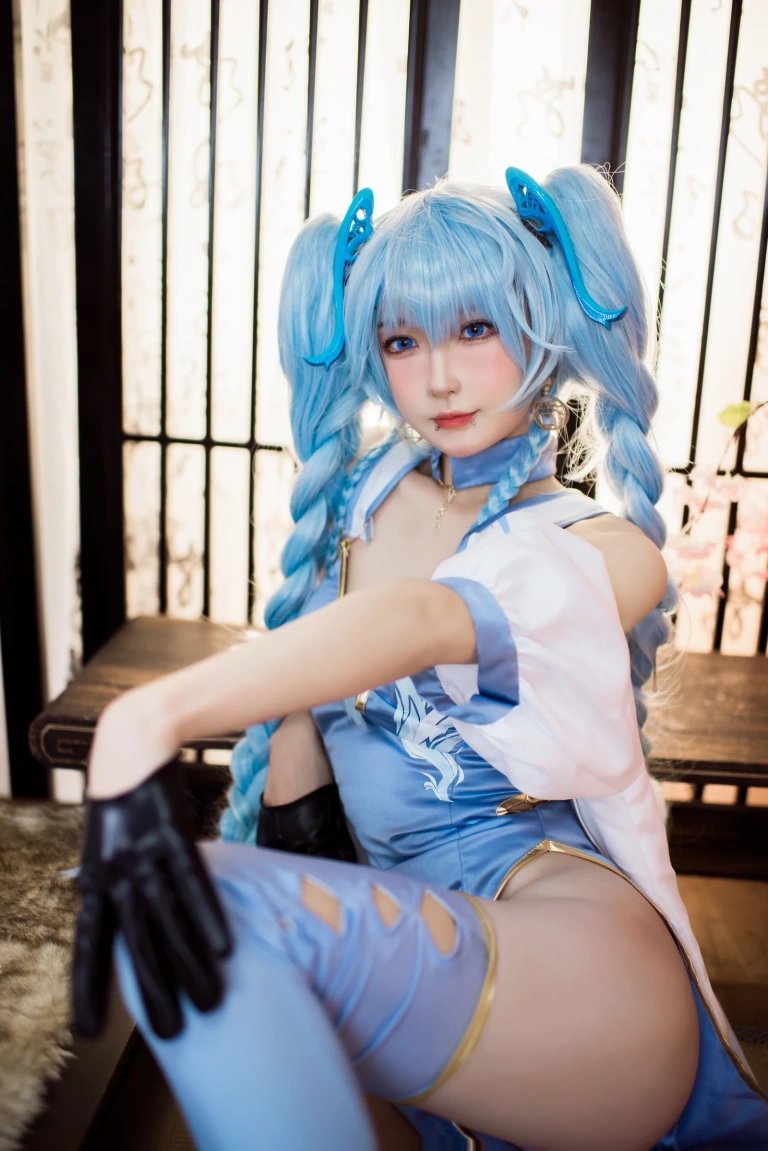 阿包也是兔娘《少女前线 PA15翠雀媚》写真图集 31P｜在线预览与图包下载