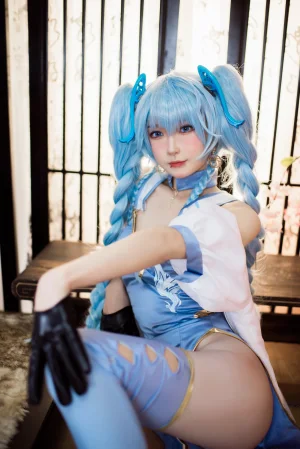 阿包也是兔娘《少女前线 PA15翠雀媚》写真图集 31P｜在线预览与图包下载