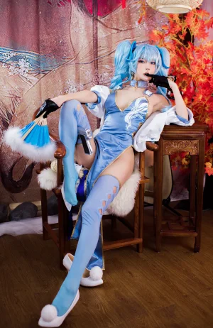 阿包也是兔娘《少女前线 PA15翠雀媚》写真图集 31P｜在线预览与图包下载