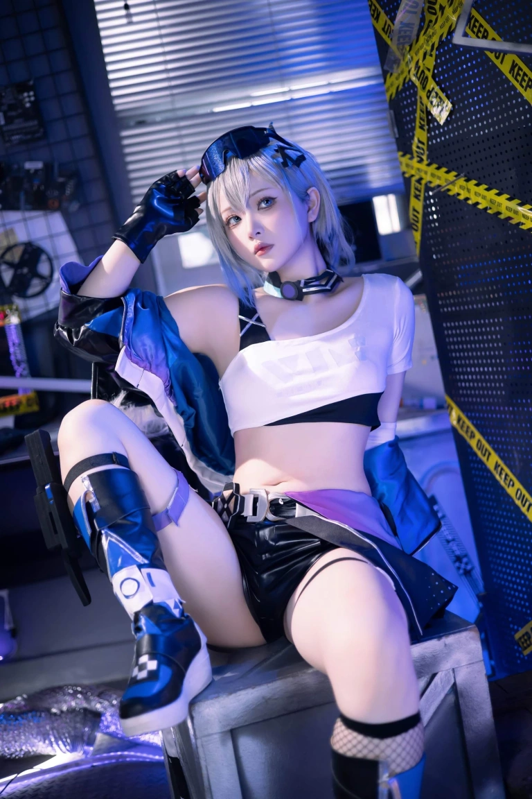 屿鱼《[Patreon] 2023年09月套图会员合集》写真图集 36P｜在线预览与图包下载