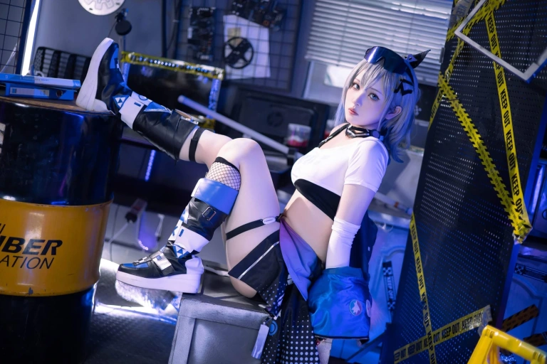 屿鱼《[Patreon] 2023年09月套图会员合集》写真图集 36P｜在线预览与图包下载