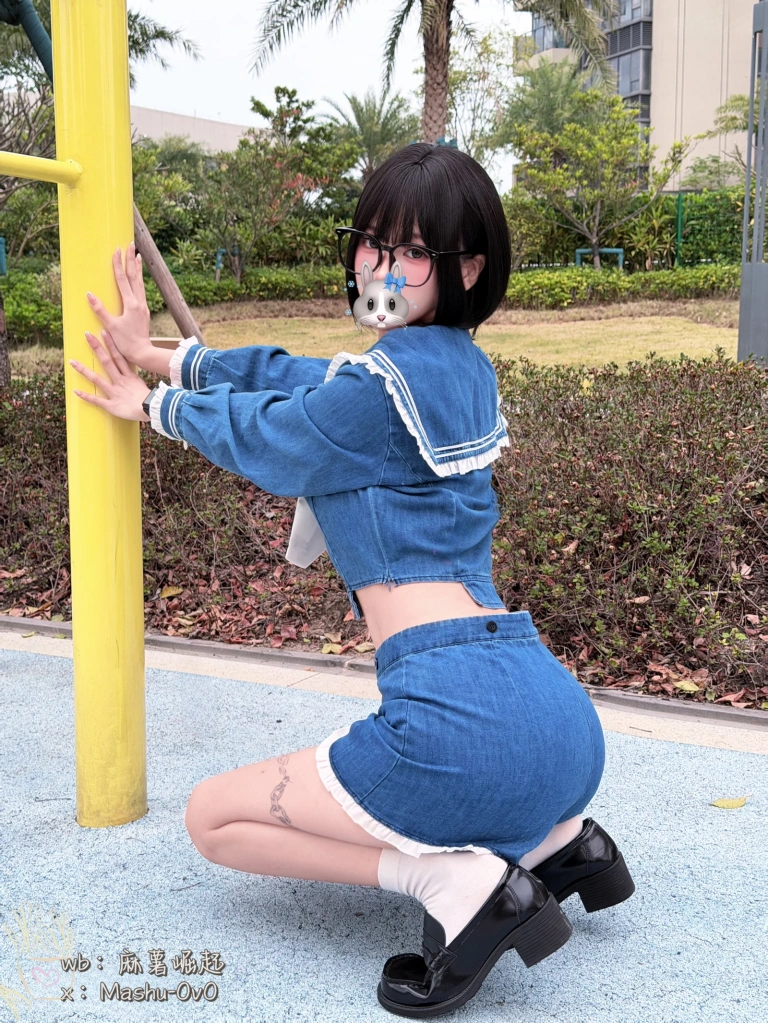 麻薯好吃《小水手》写真图集 27P｜在线预览与图包下载