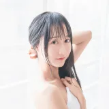 木棉棉《洗白白》写真图集 58P｜在线预览与图包下载