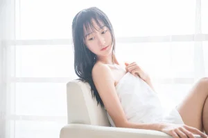 木棉棉《洗白白》写真图集 58P｜在线预览与图包下载