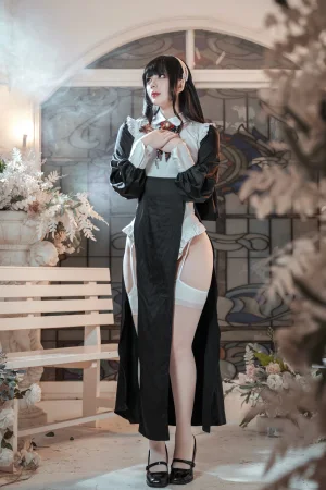九言《修女与狗》写真图集 60P+6V｜在线预览与图包下载
