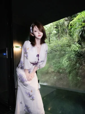 一小央泽《汤间昼》写真图集 97P+1V｜在线预览与图包下载