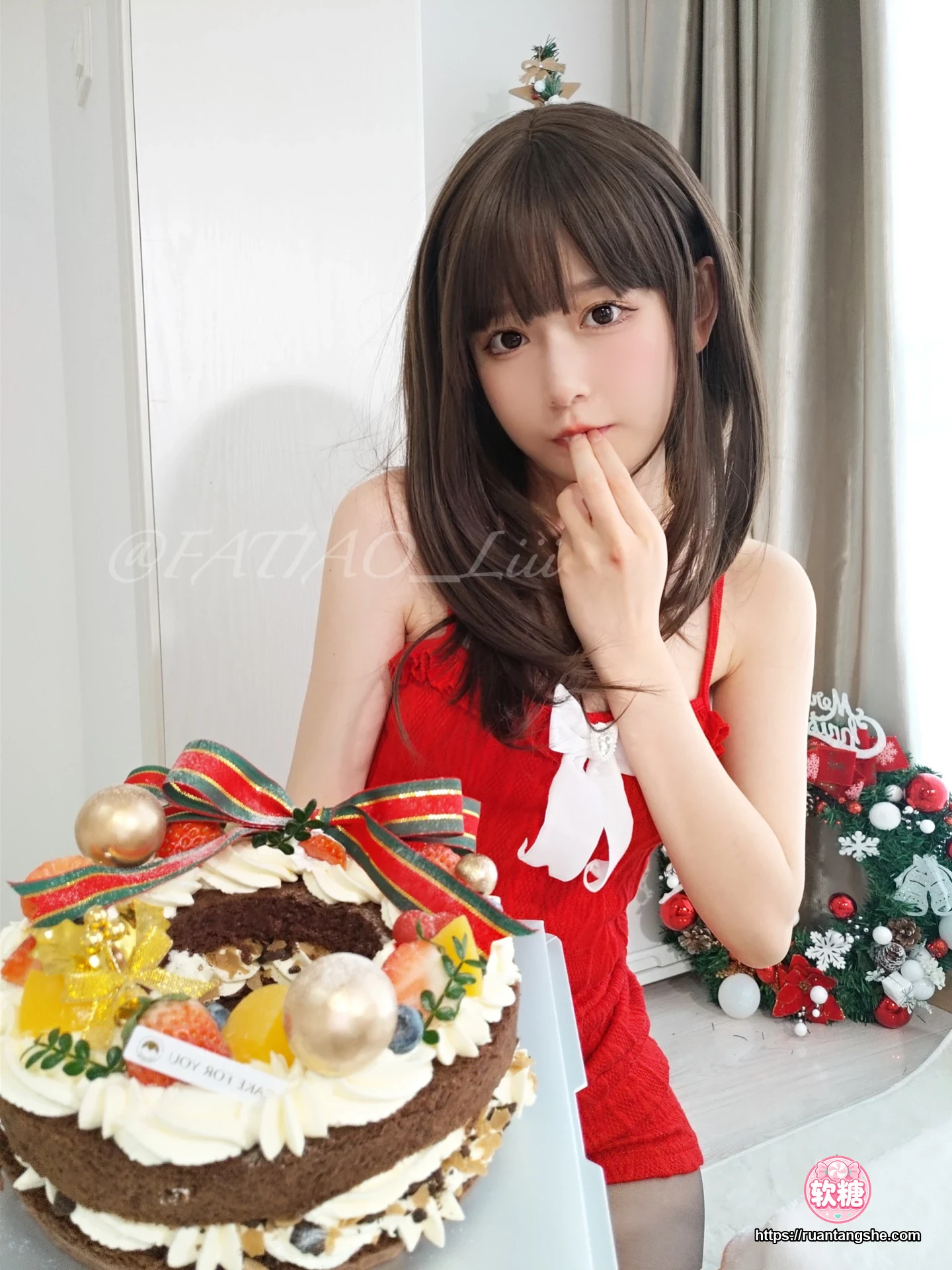 迷之呆梨 迷之呆梨 NO.012 - Fantia 2021年12月会员合集(10期)