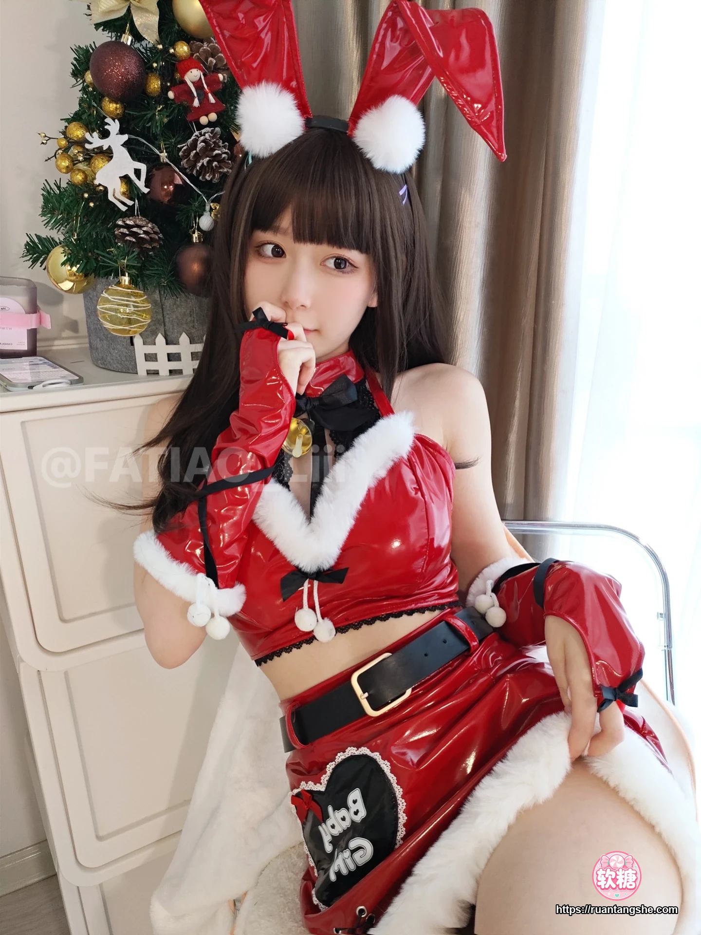 迷之呆梨 迷之呆梨 NO.012 - Fantia 2021年12月会员合集(10期)