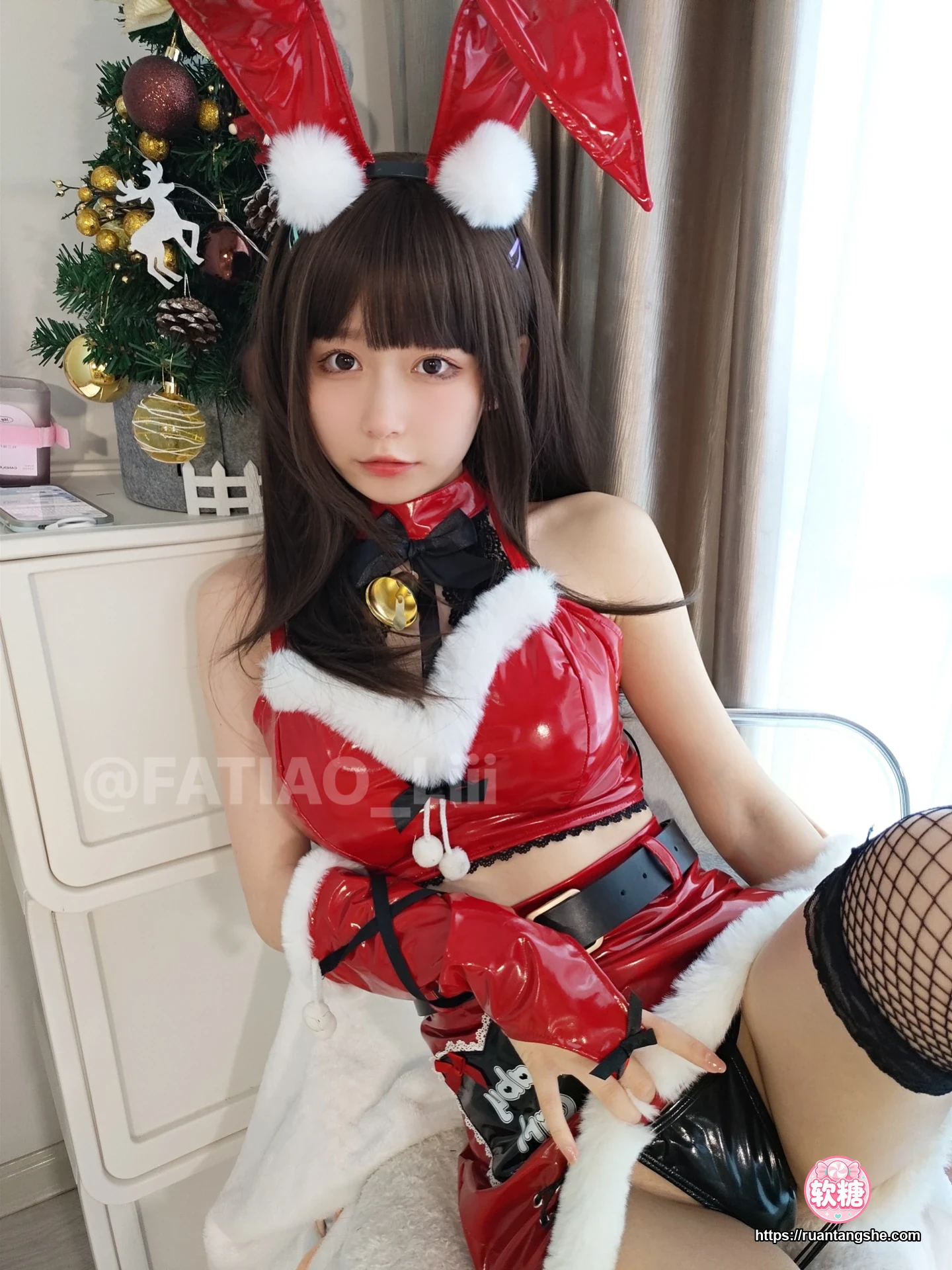 迷之呆梨 迷之呆梨 NO.012 - Fantia 2021年12月会员合集(10期)