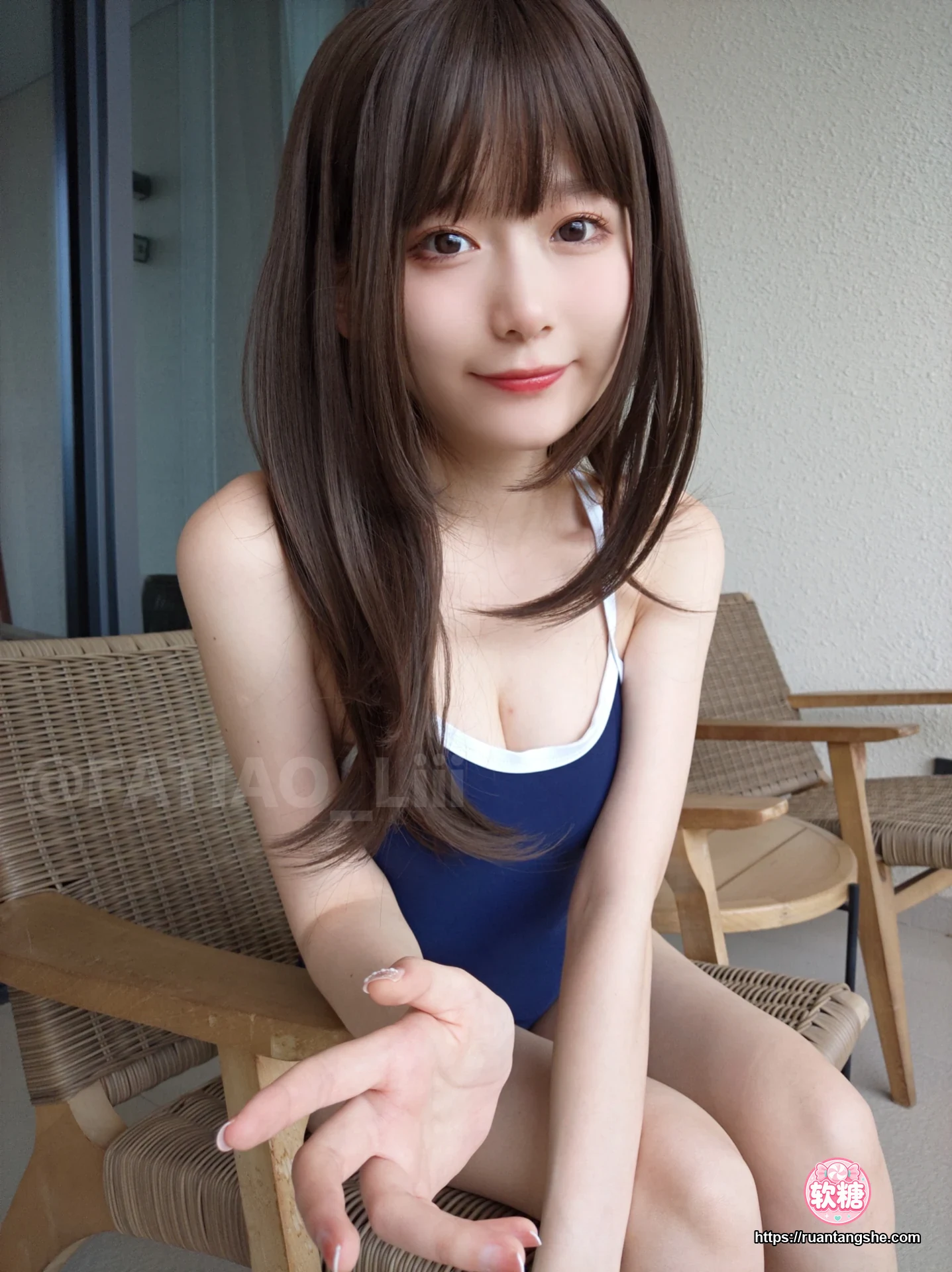 迷之呆梨 迷之呆梨 NO.012 - Fantia 2021年12月会员合集(10期)