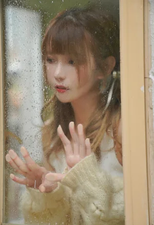 凛子酱《眼泪味道的雨》写真图集 12P｜在线预览与图包下载