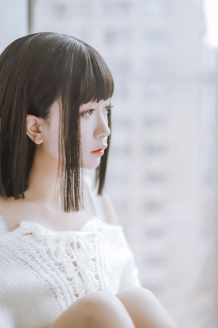 日奈娇(椎名莜)《毛衣私房》写真图集 42P｜在线预览与图包下载