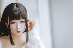 日奈娇(椎名莜)《毛衣私房》写真图集 42P｜在线预览与图包下载