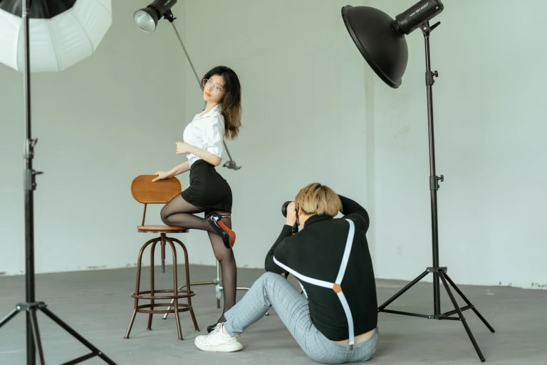 桃良阿宅《关于模特兼职那些事》写真图集 48P｜在线预览与图包下载