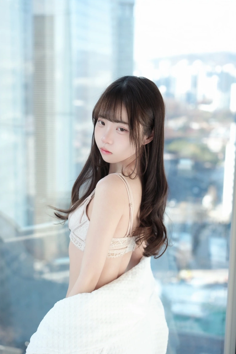 可可小白兔《清純鄰居女孩的秘密》写真图集 63P｜在线预览与图包下载