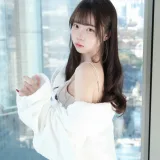 可可小白兔《清純鄰居女孩的秘密》写真图集 63P｜在线预览与图包下载