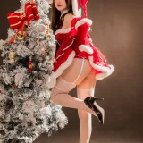 花铃《圣诞魔女》写真图集 81P｜在线预览与图包下载