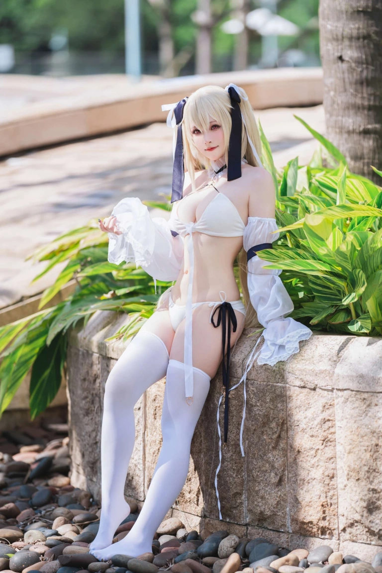 屿鱼《[Patreon] 2023年11月套图会员合集》写真图集 50P｜在线预览与图包下载