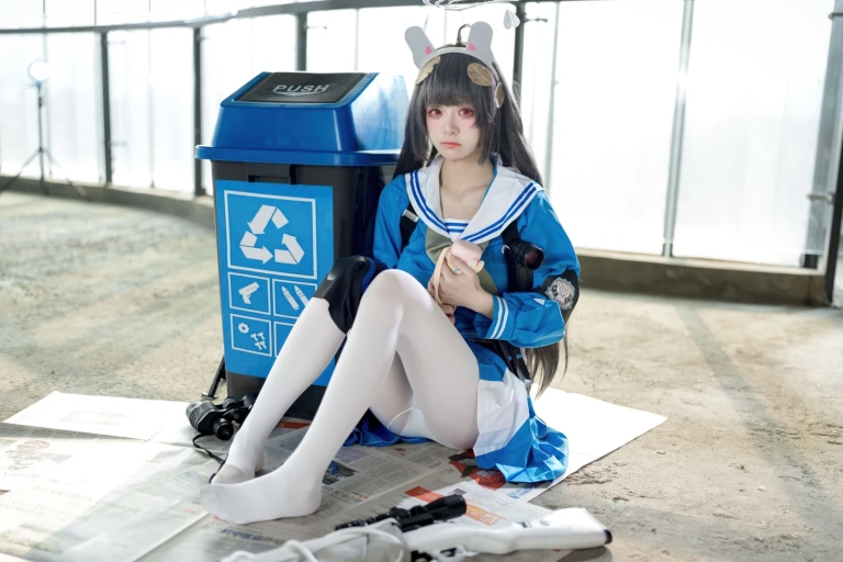 九柒喵《蔚蓝档案 霞沢美游》写真图集 55P｜在线预览与图包下载