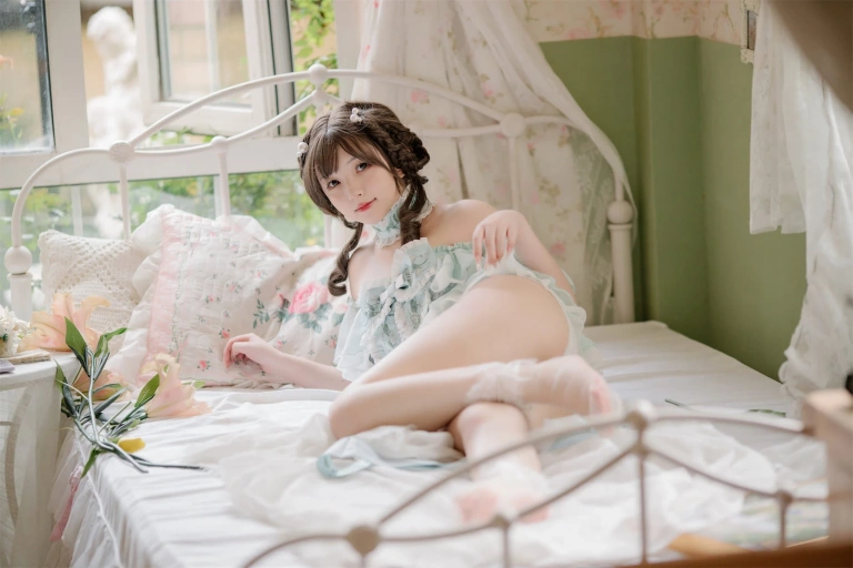 花铃《豌豆公主仆》写真图集 80P｜在线预览与图包下载