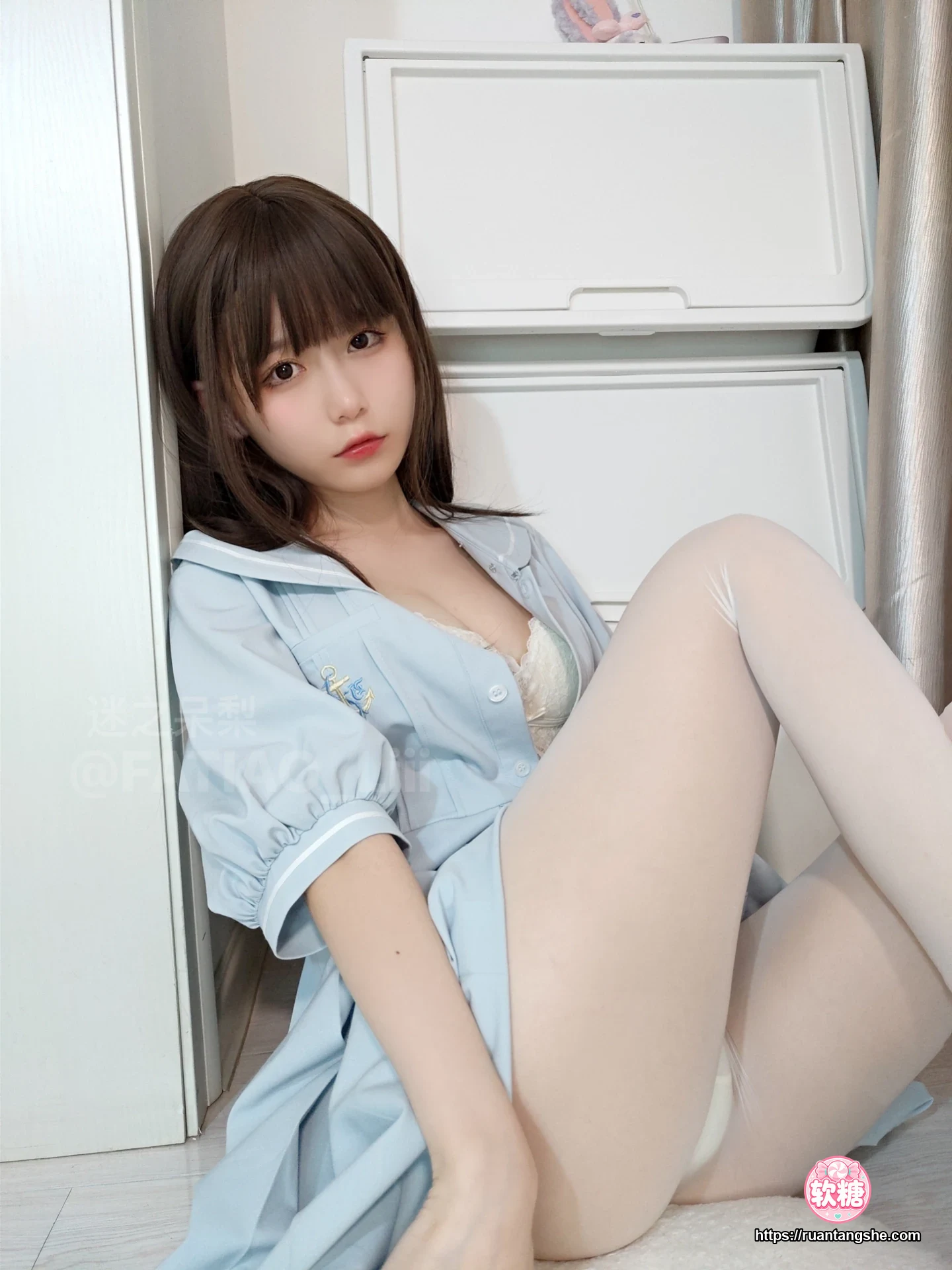 迷之呆梨 迷之呆梨 NO.014 - Fantia 2022年02月会员合集(9期)