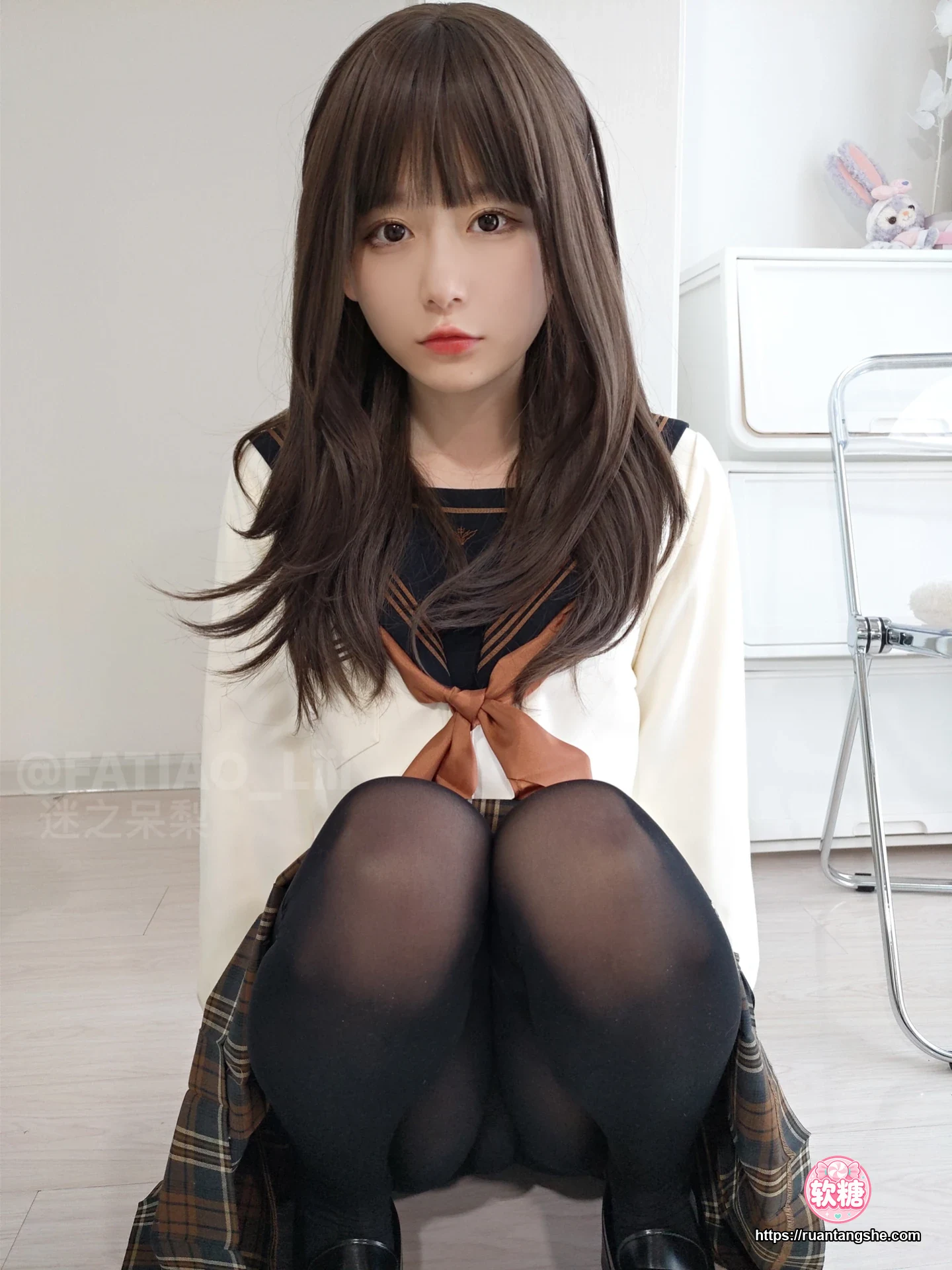 迷之呆梨 迷之呆梨 NO.014 - Fantia 2022年02月会员合集(9期)