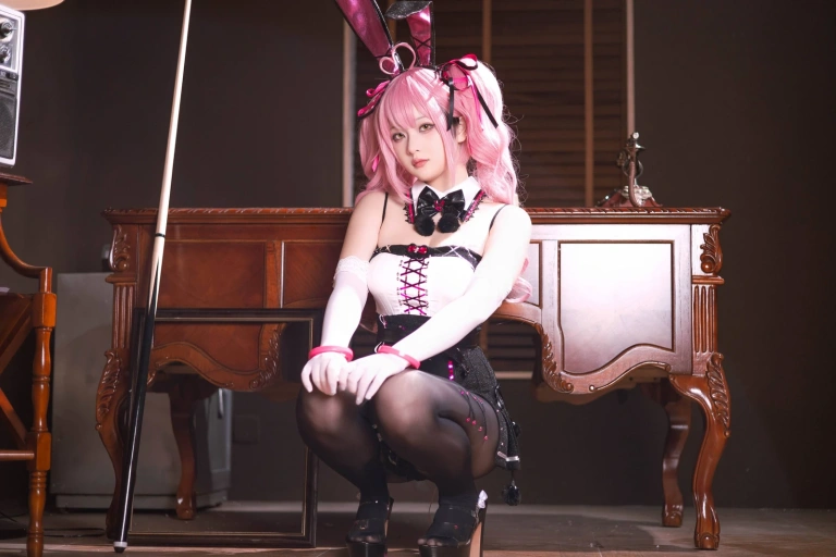 屿鱼《[Patreon] 2023年12月套图会员合集》写真图集 57P｜在线预览与图包下载