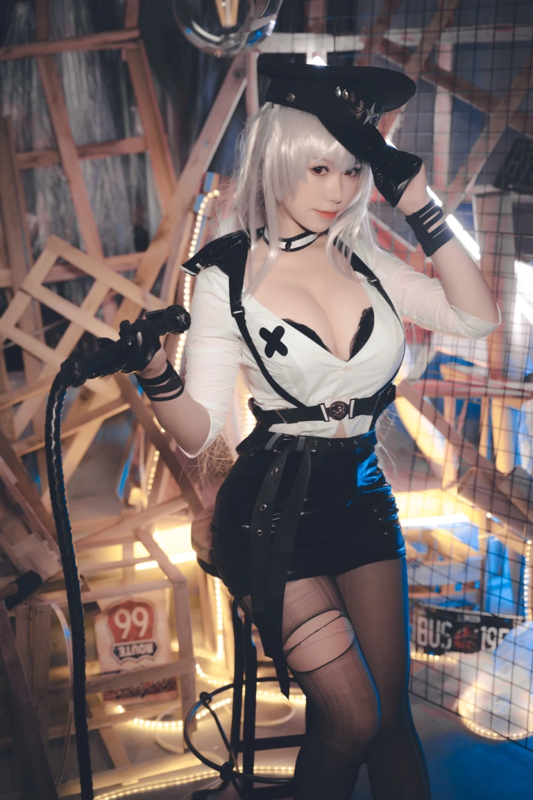 芋圆侑子《甘古特监狱服》写真图集 12P｜在线预览与图包下载