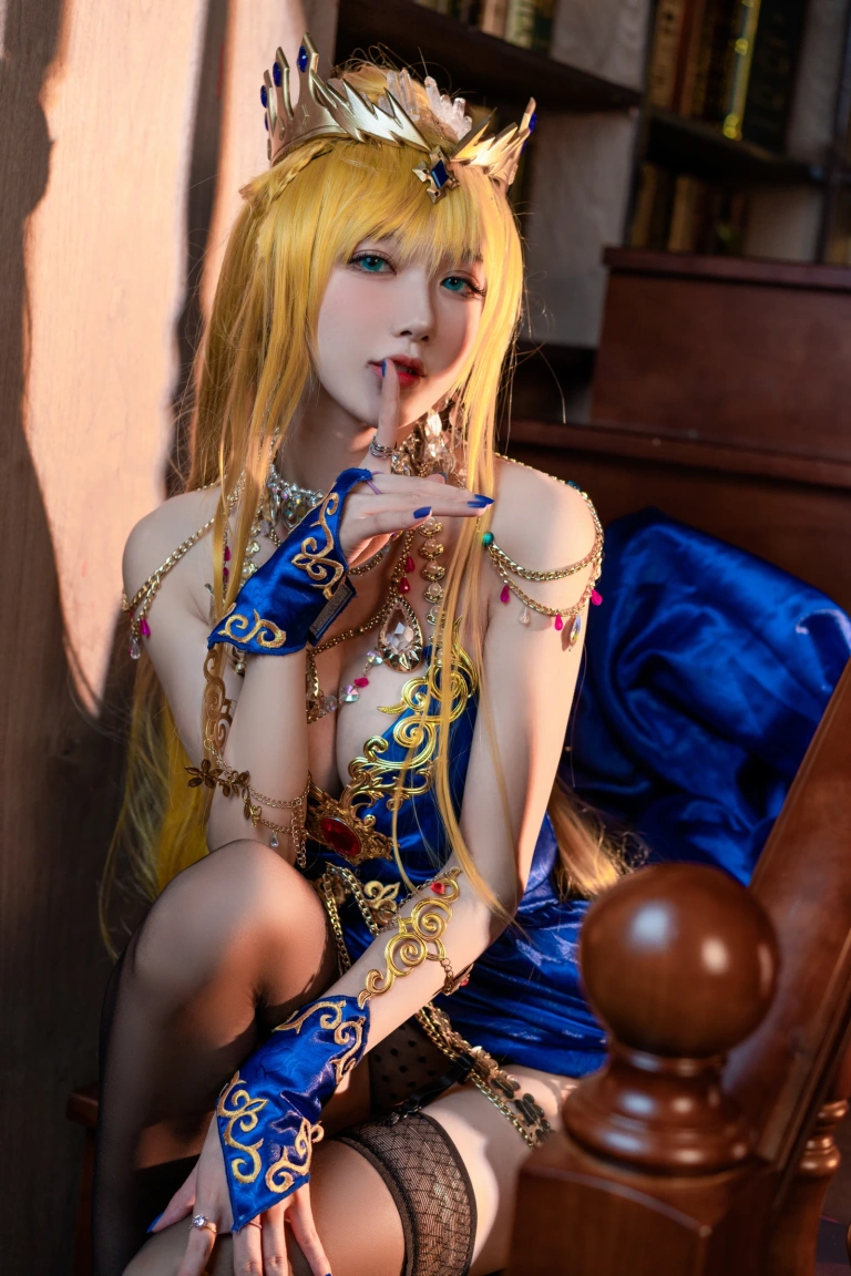 阿包也是兔娘《白枪呆同人睡衣》写真图集 25P｜在线预览与图包下载