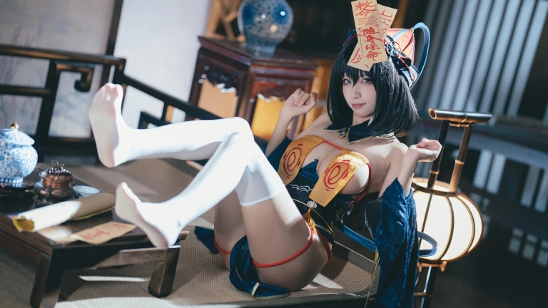 三無人型《华甲僵尸》写真图集 34P｜在线预览与图包下载