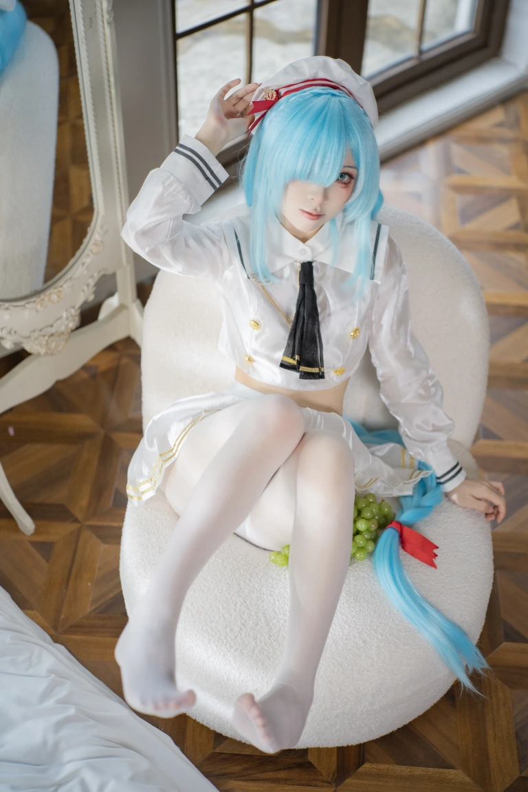 矢量鱼《碧蓝航线 雅努斯水手服》写真图集 38P｜在线预览与图包下载