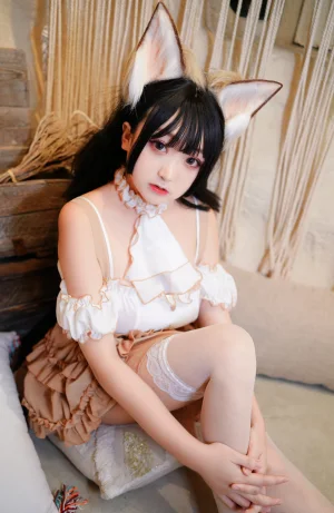 恩田直幸《居家小猫》写真图集 42P｜在线预览与图包下载