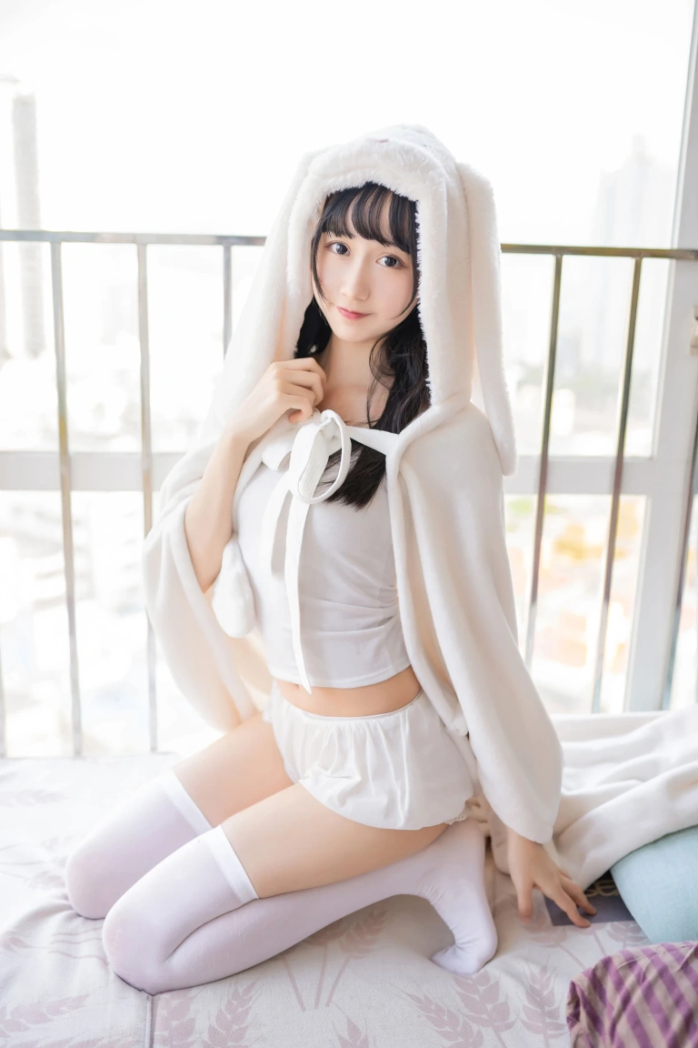 木棉棉《浴巾兔子》写真图集 42P｜在线预览与图包下载