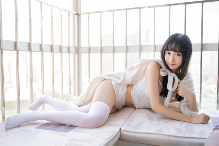 木棉棉《浴巾兔子》写真图集 42P｜在线预览与图包下载