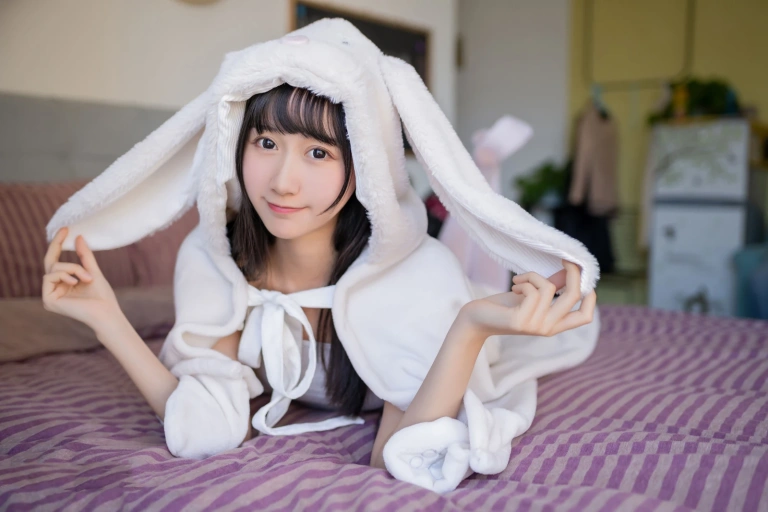 木棉棉《浴巾兔子》写真图集 42P｜在线预览与图包下载