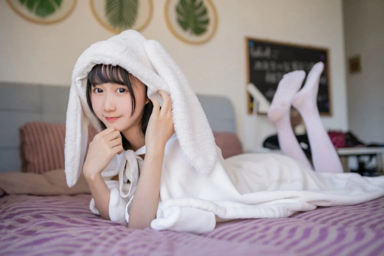 木棉棉《浴巾兔子》写真图集 42P｜在线预览与图包下载